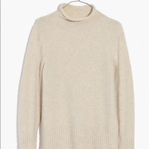 Madewell Turtleneck- Small